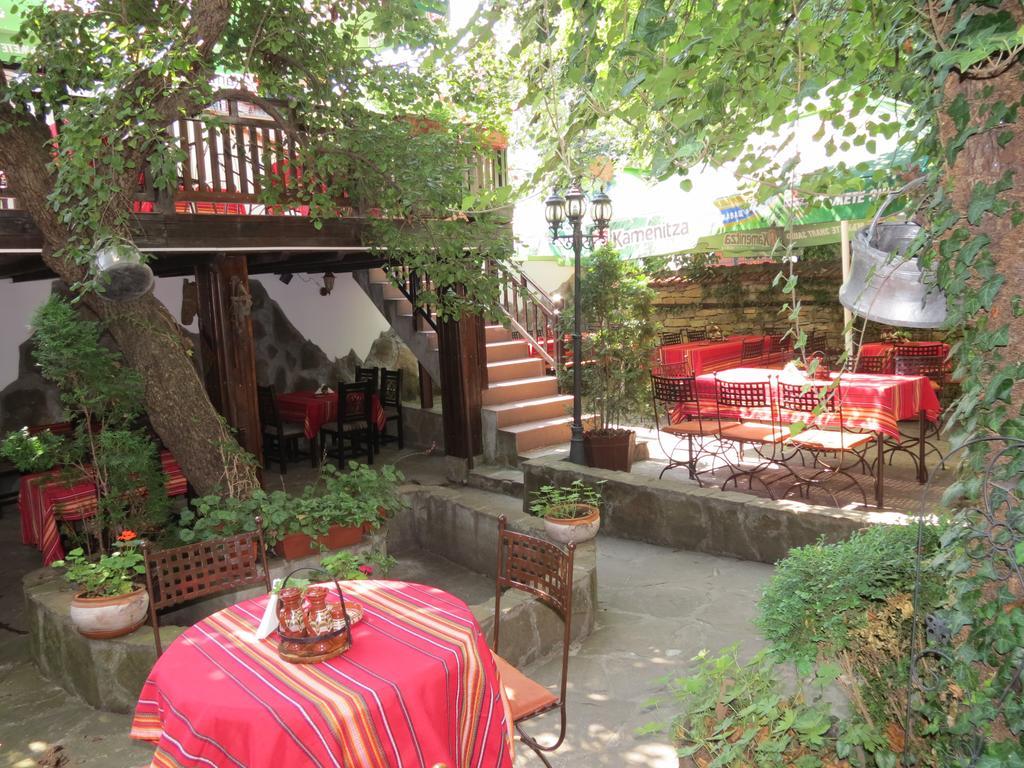 Oazis Family Hotel Lovech Bagian luar foto
