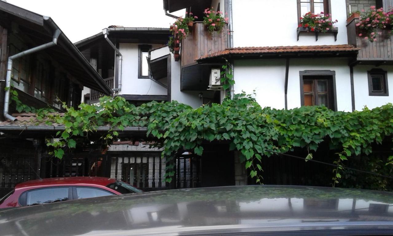 Oazis Family Hotel Lovech Bagian luar foto